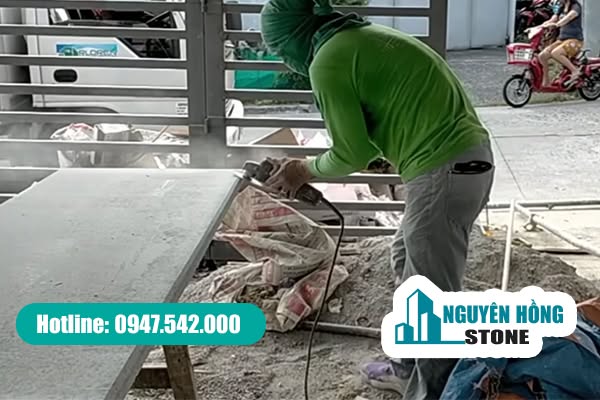 Thi Công Đá Bàn Bếp Tại Hà Nội – Đo Đạc, Gia Công & Lắp Đặt Trọn Gói