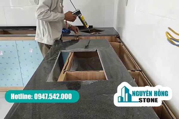 Thi công đá bàn bếp tại quận Đống Đa, Hà Nội