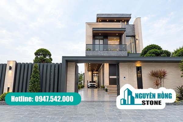 Mẫu cột mặt tiền biệt thự tân cổ điển ốp đá sang trọng